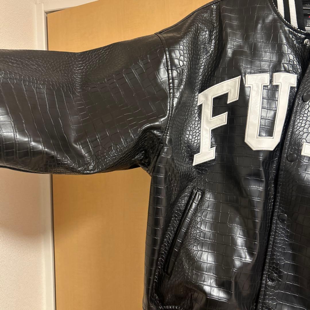 FUBU レザー スタジャン