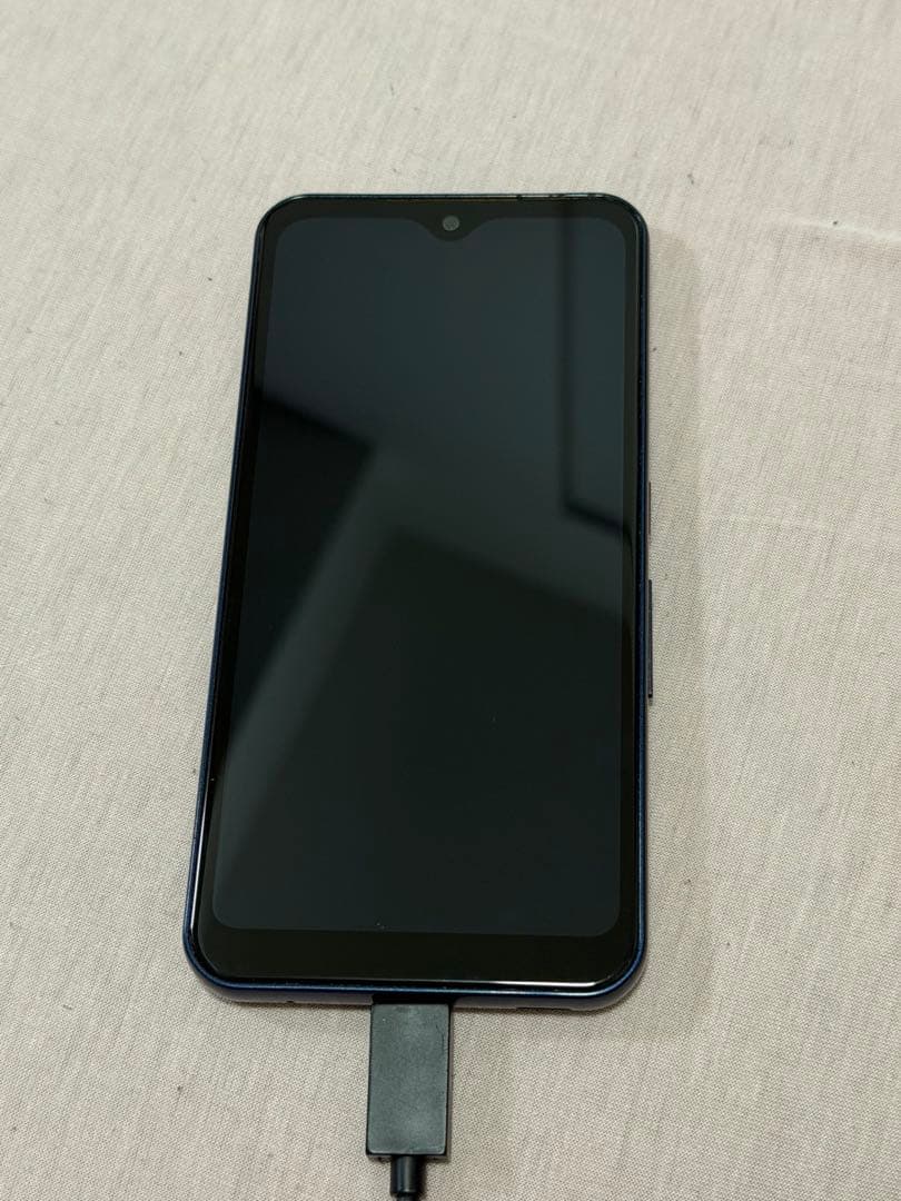 【美品】F-51B 本体 SIMフリー