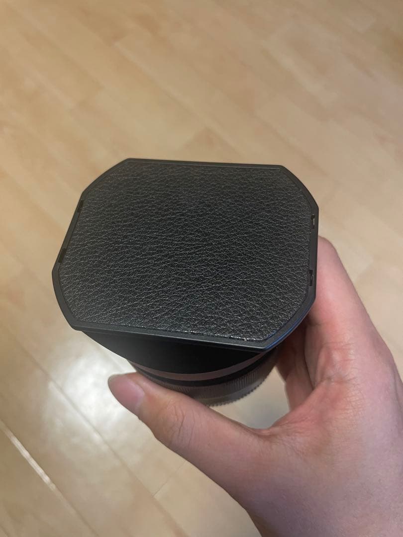 FUJIFILM XF23mmF1.4Rレンズ　レンズフード付き