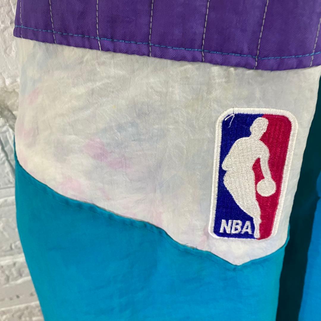 NBA シャーロット・ホーネッツ　超オーバーサイズハーフジップナイロンスタジャン