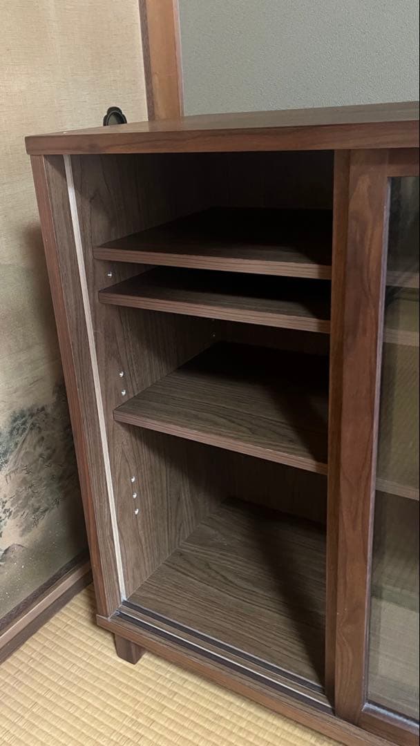 無印良品 ウォールナット材キャビネット 引戸タイプ 脚付き 廃盤モデル