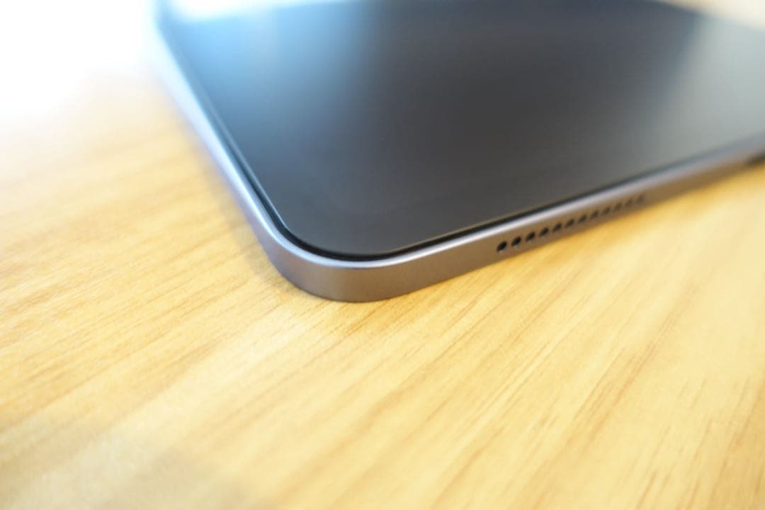 【ほぼ新品】 iPad Air 第5世代 （M1）256GB Wi-Fiモデル