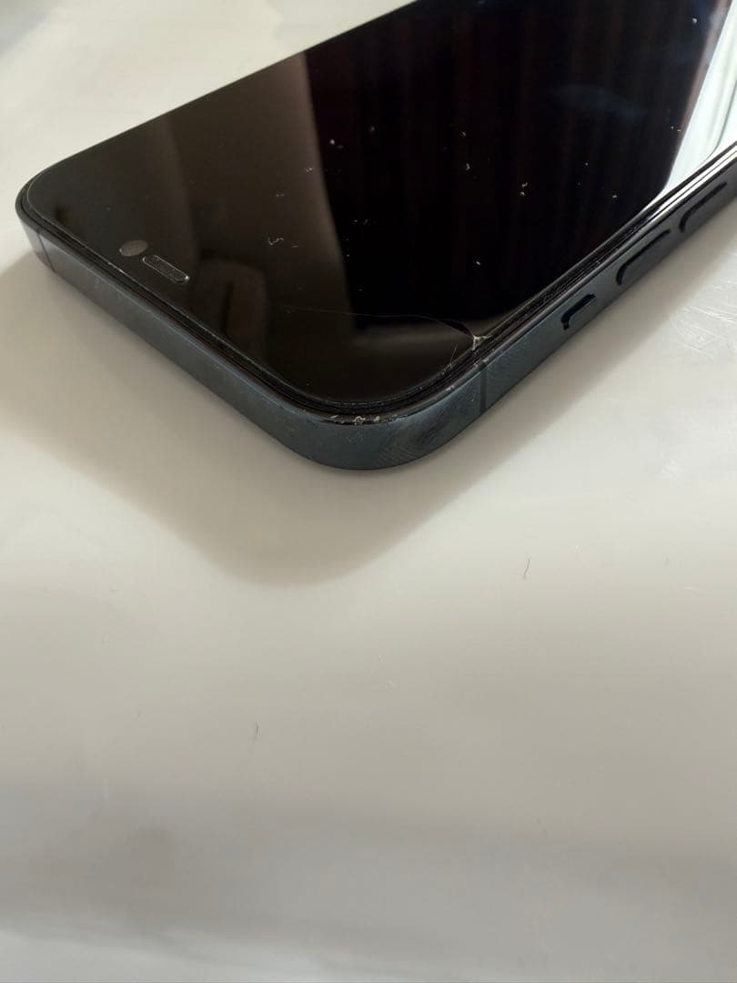 iPhone12promaxパシフィックブルー256GB 交換用ガラスフィルム付