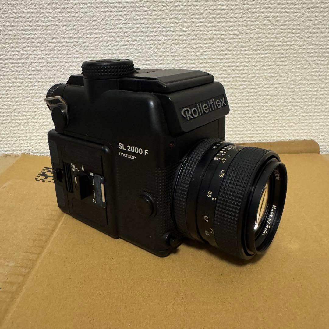 Rolleiflex SL 2000 F フィルムカメラ　レンズ付き