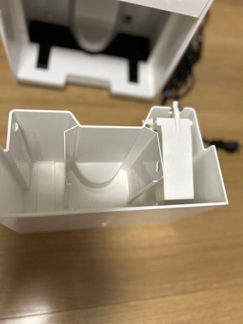 【美品】アイリスオーヤマ IJC‑J56 除湿機 コンパクト 5.6L/日