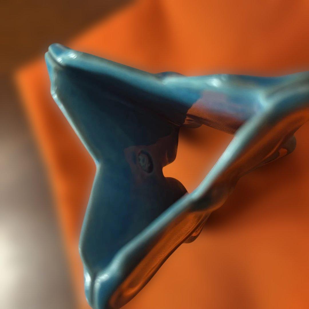 蓋置　蝶　浅黄交趾　膳所焼