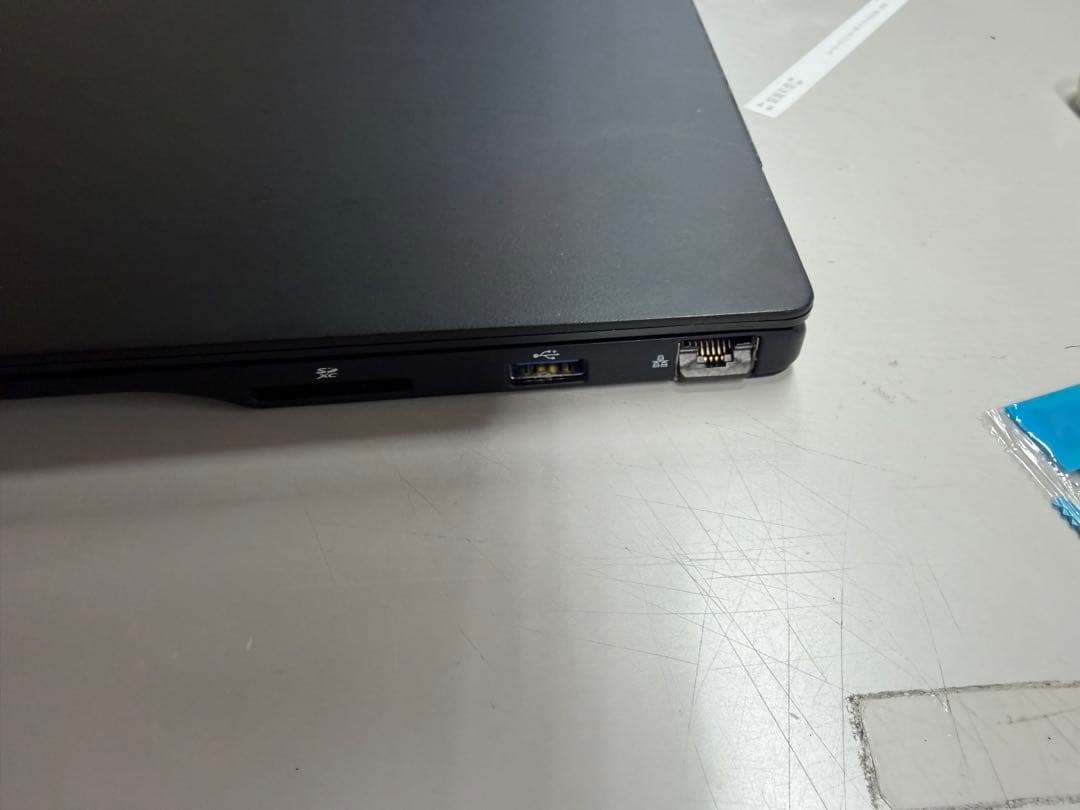富士通LIFEBOOK i7 16GBメモリ 512GBSSD Office入り
