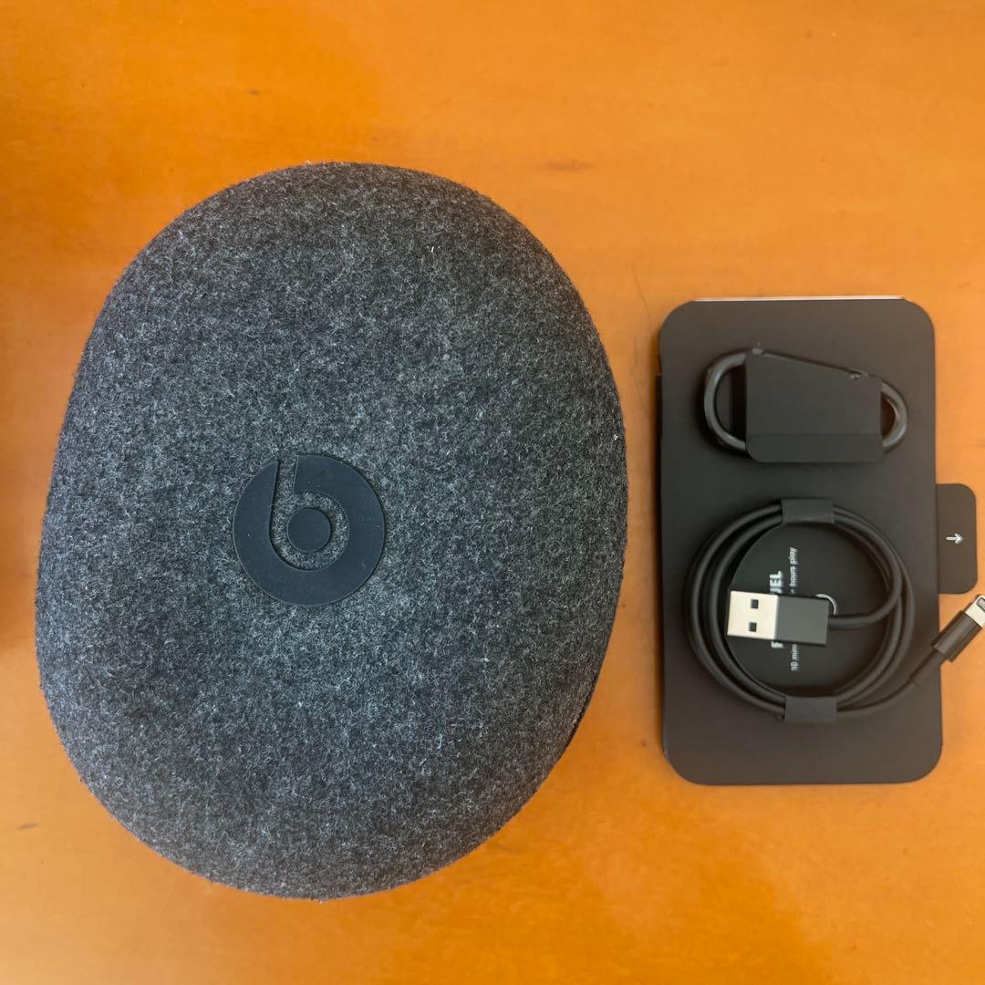 【ケース・箱完備】Beats Solo Pro ワイヤレスヘッドホン ブラック