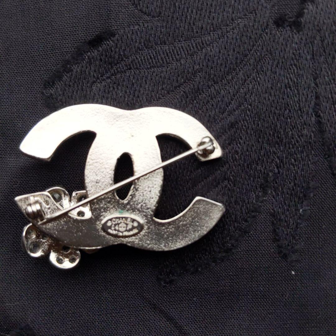 CHANEL CCロゴ ブローチ　フラワーライン