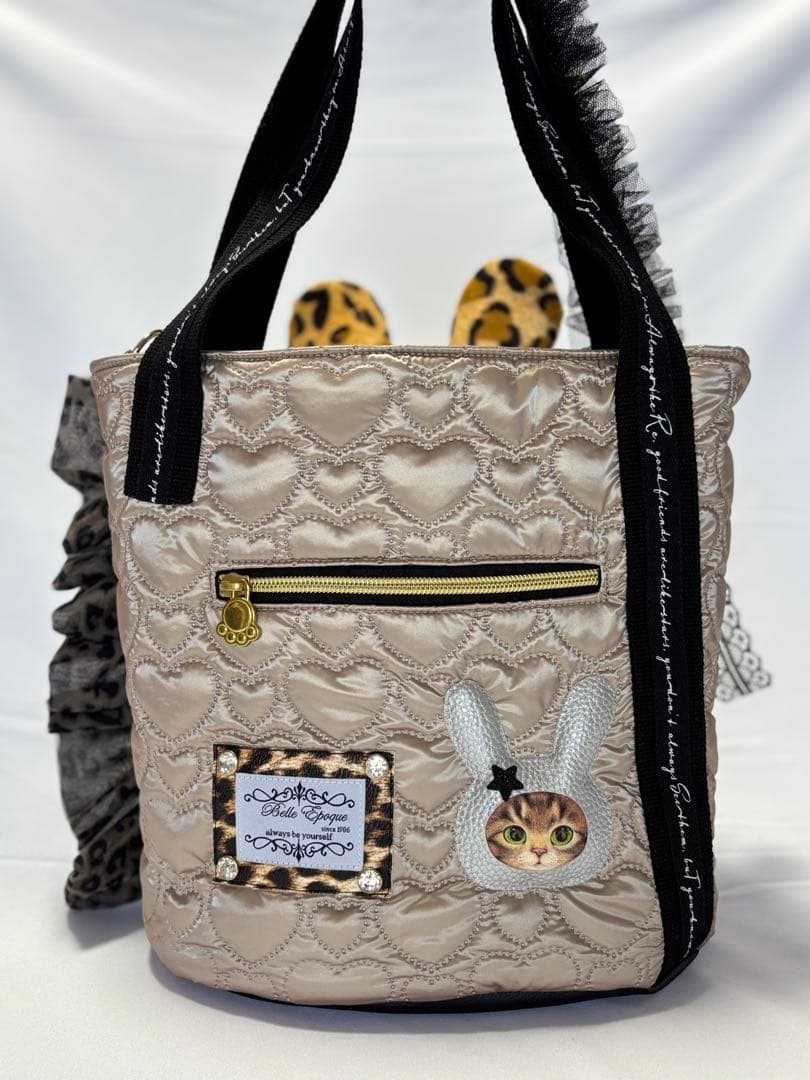 さ*ー様 コヤンイサムチョン　うさちゃん丸底トートバッグ