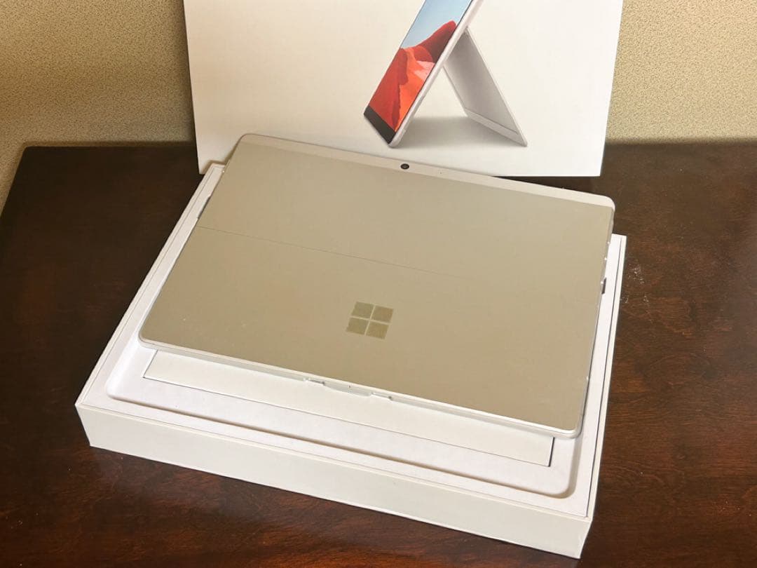 Windowsタブレット本体 Surface Pro X SQ2 16GB 256GB LTE