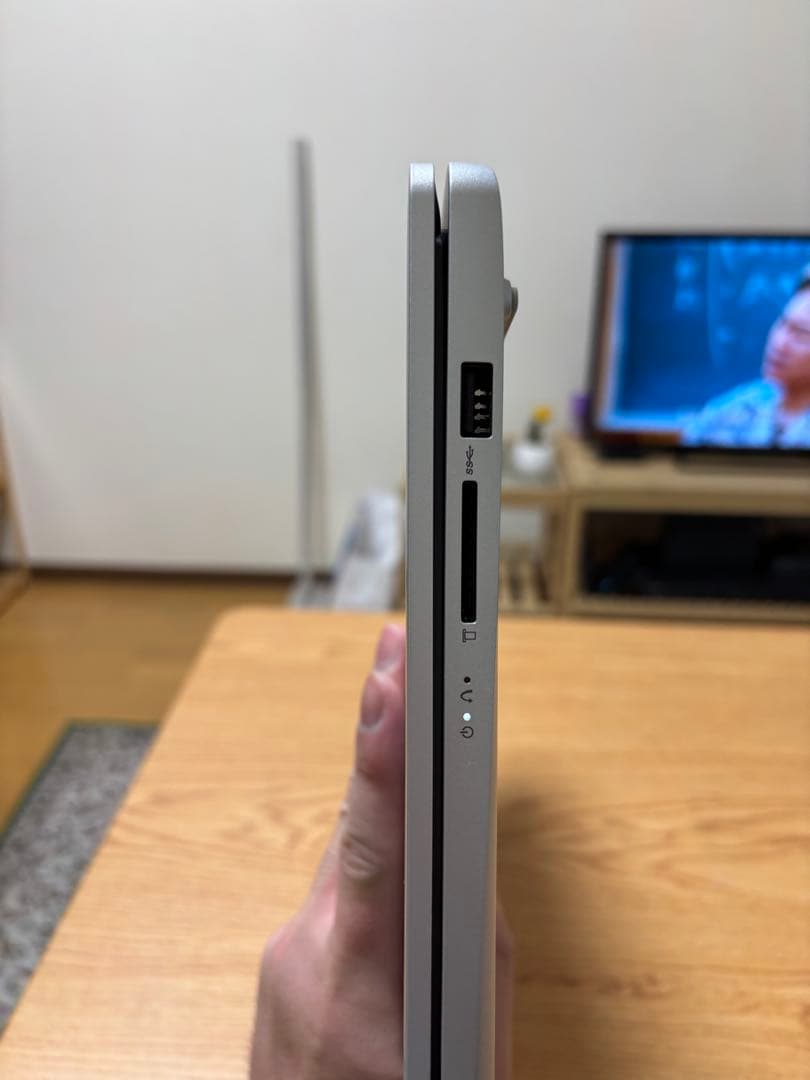 Lenovo ノートPC シルバー 使用感あり