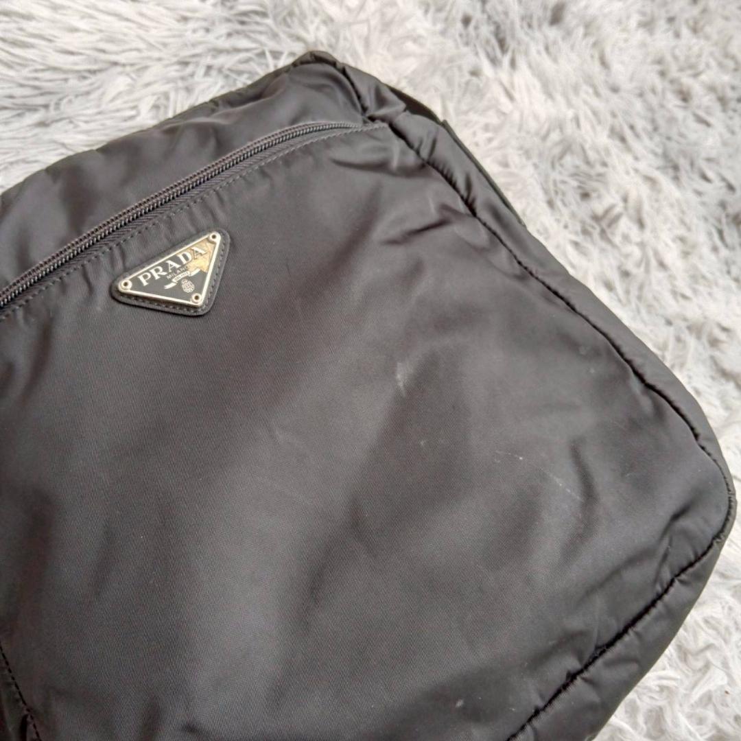 プラダ PRADA ナイロン ショルダーバッグ 黒 B7370 三角ロゴ