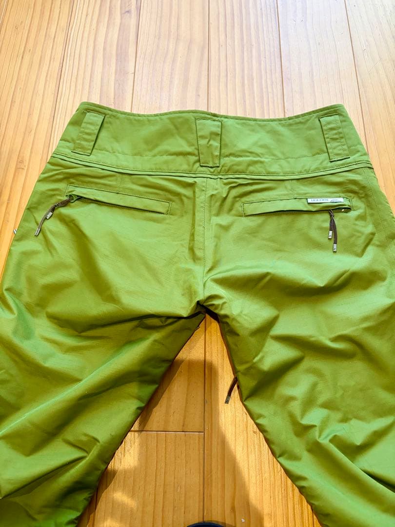 HOLDEN スリム系　Mサイズ　ジャケット・パンツセット　美品