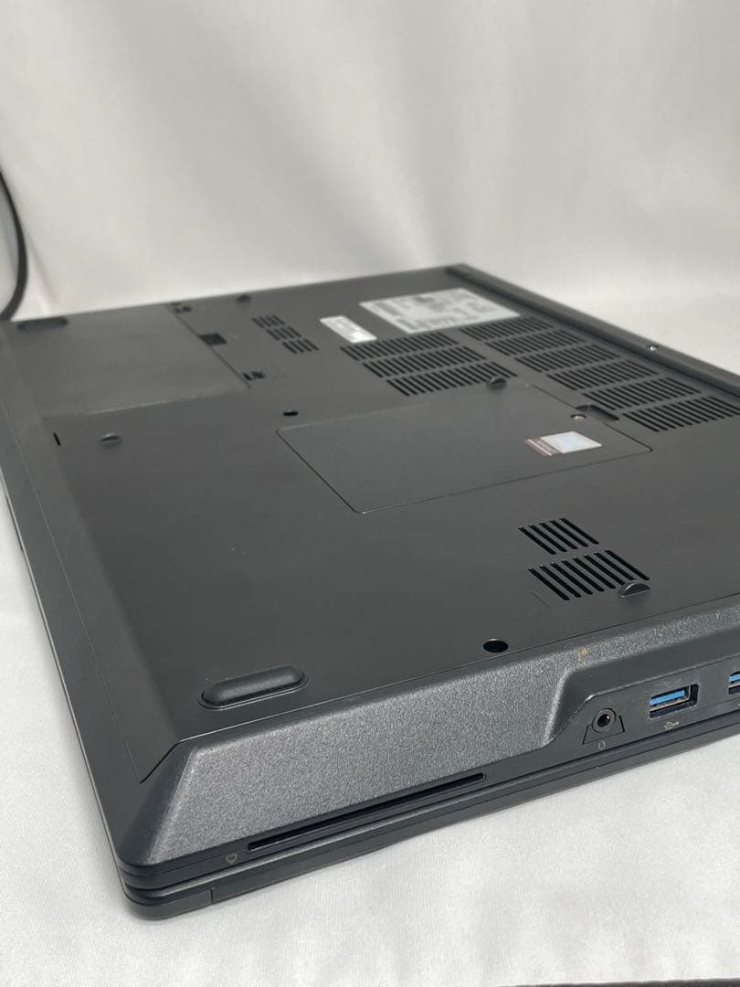 Windowsノート本体 Fujitsu CELSIUS 17inch H970 i5-7440HQ 8G