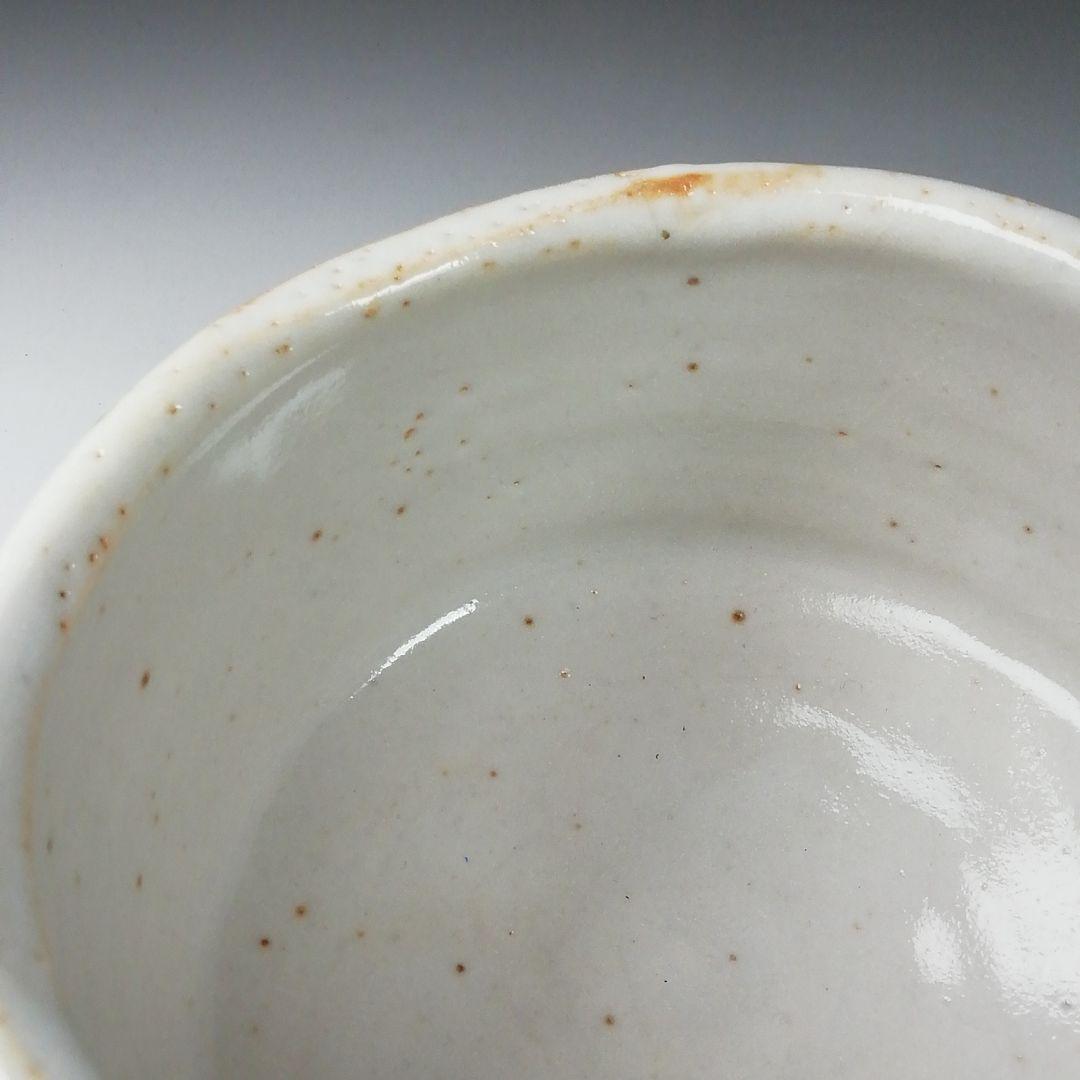 Ｔ１０４　茶碗　『志野茶碗』『菊泉窯　田中源也』　共箱　抹茶碗　茶道具