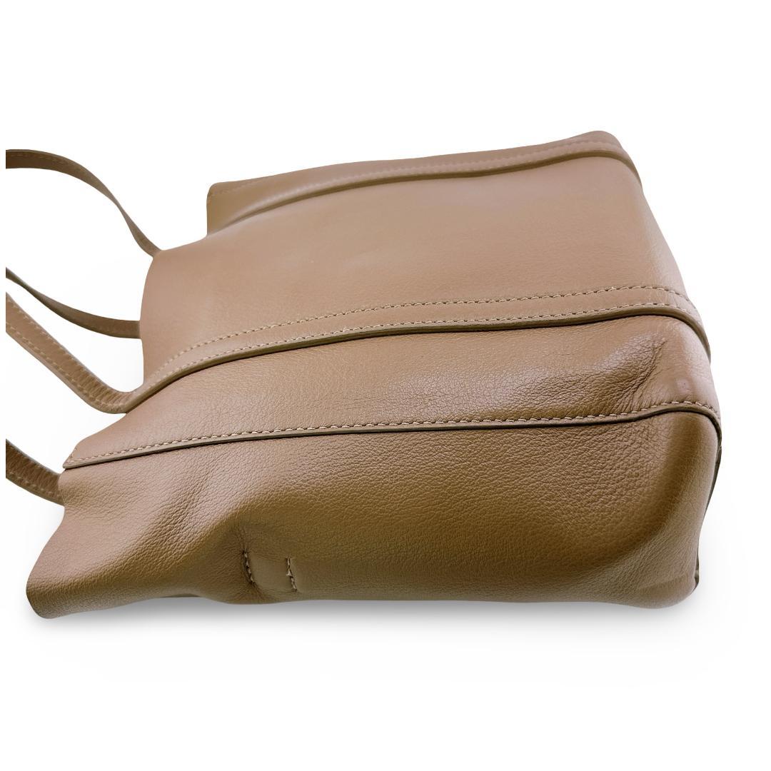 バレンシアガ レザー エブリデイXXS トートバッグ ストラップ有　ベージュ