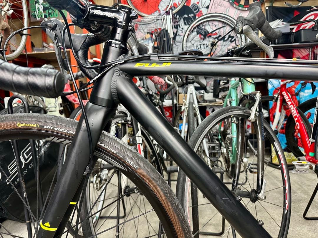 基本分解発送送料無料！完成車配送等ご相談ください！FUJI TREAD1.1