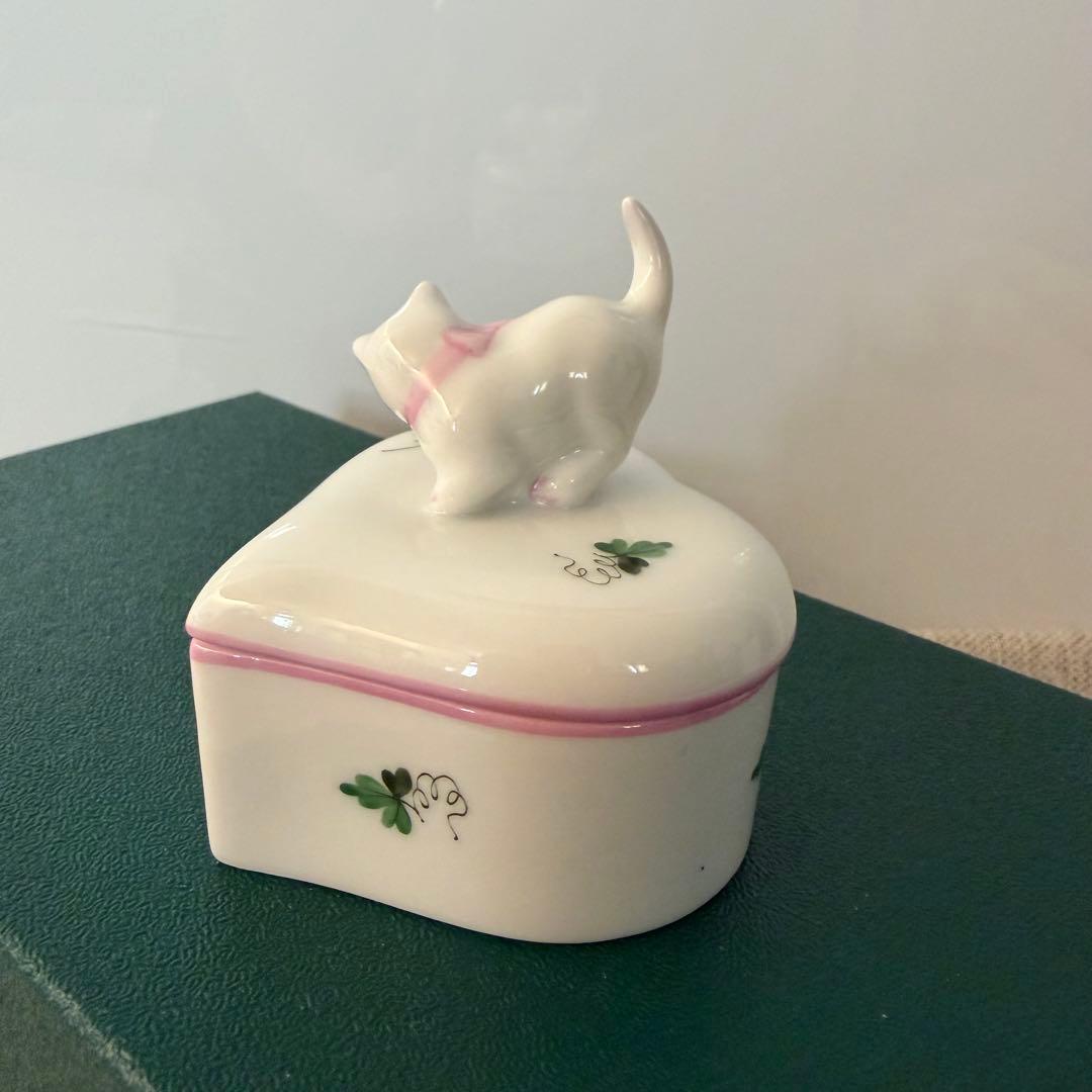 ヘレンド ウィーンの薔薇　ピンク　猫　ミニ小物入れ ボンボニエール