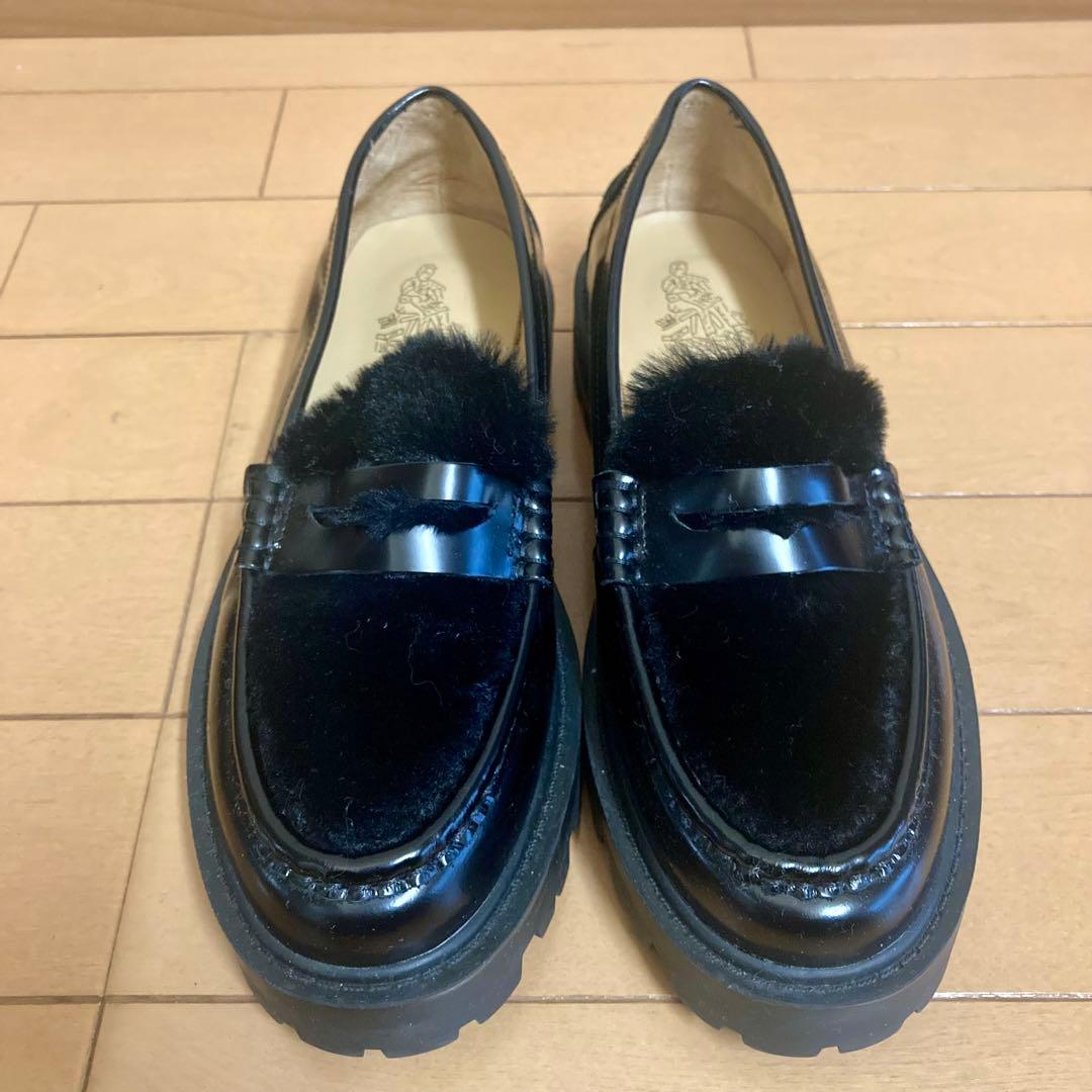 ARTESANOS アルテサノス レザー ×ファー ローファー　黒　ブラック