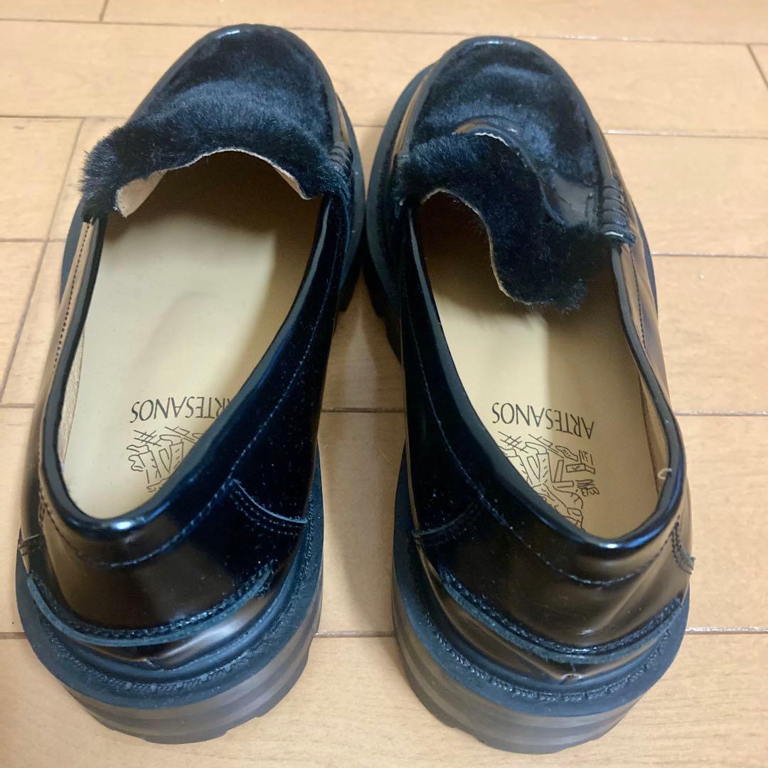 ARTESANOS アルテサノス レザー ×ファー ローファー　黒　ブラック