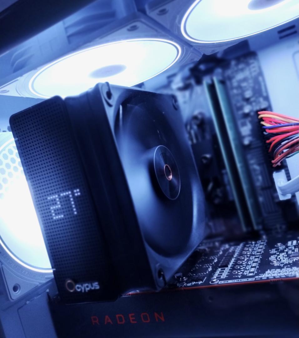 ゲーミングPC/Core i5 10400F/RX5700/新品SSD512GB