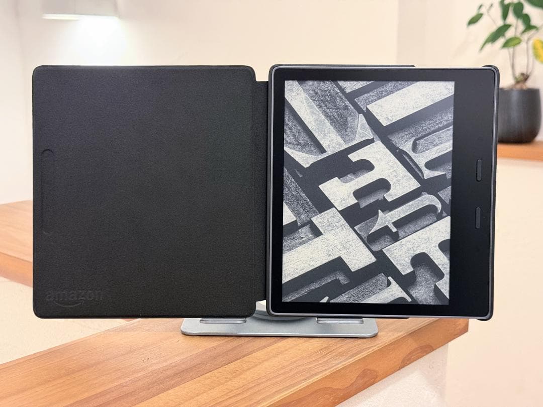 超美品 Kindle Oasis 第10世代 32GB 広告なし 純正ケース付㉝