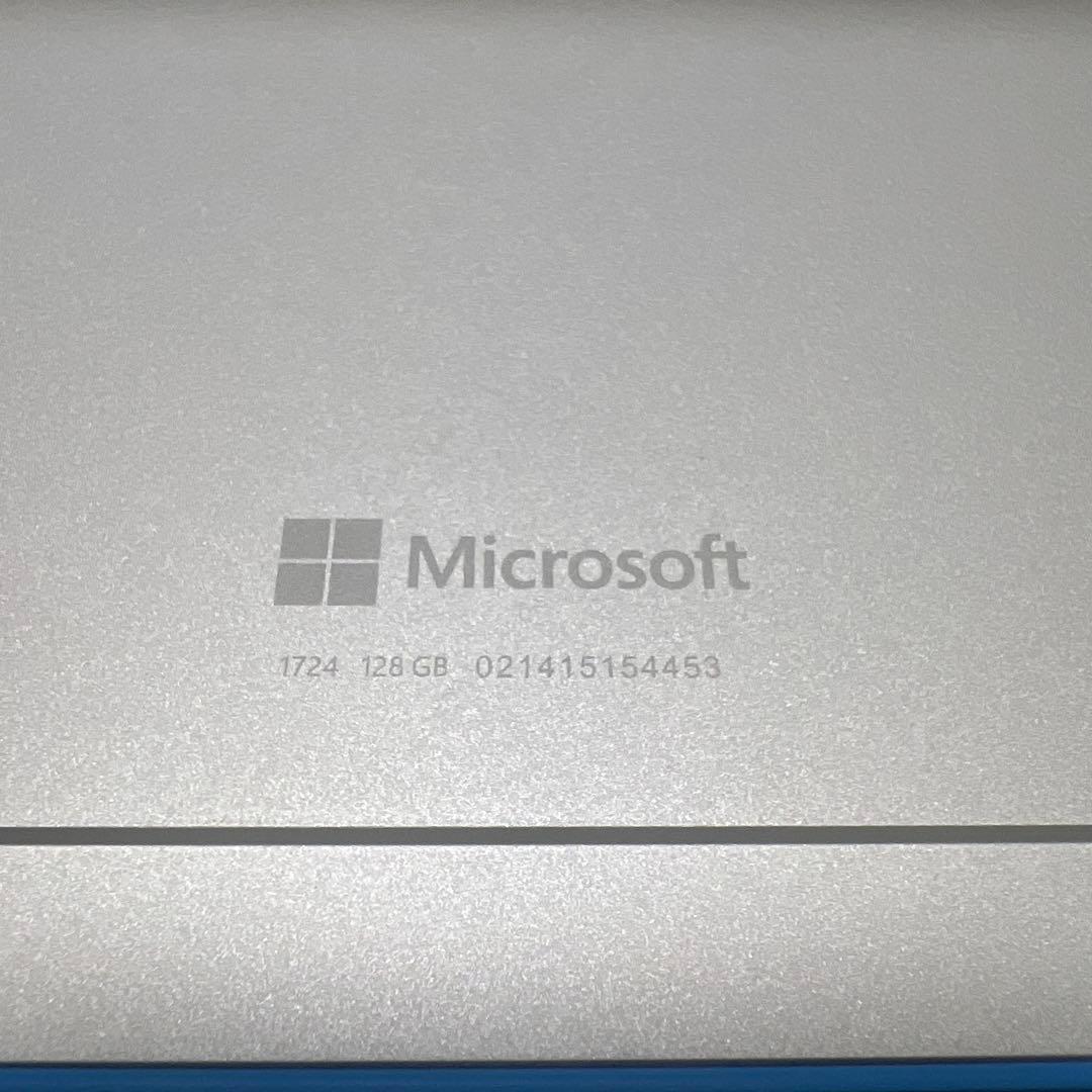 Microsoft Surface Pro 4 本体 + キーボードカバー