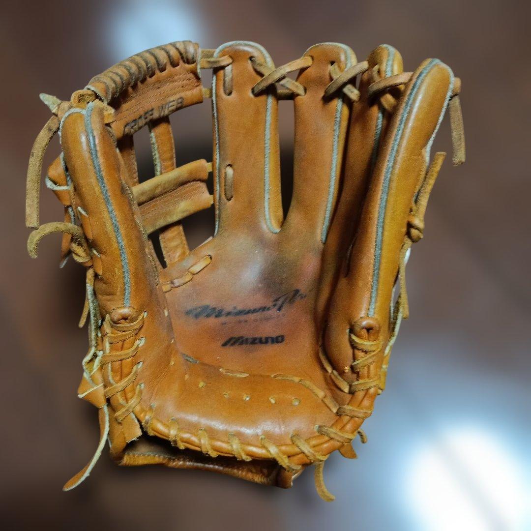 ミズノプロ　硬式三塁手用　小久保選手モデル