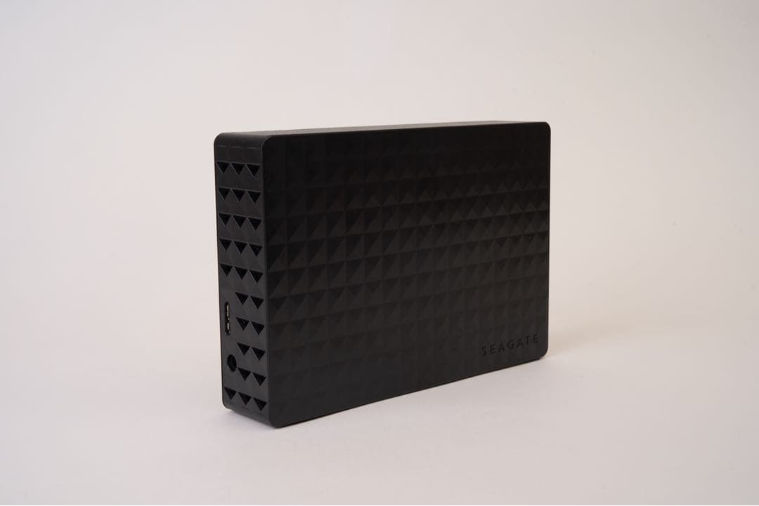 外付けハードディスク・ドライブ SEAGATE Expansion Desktop Drive 4TB