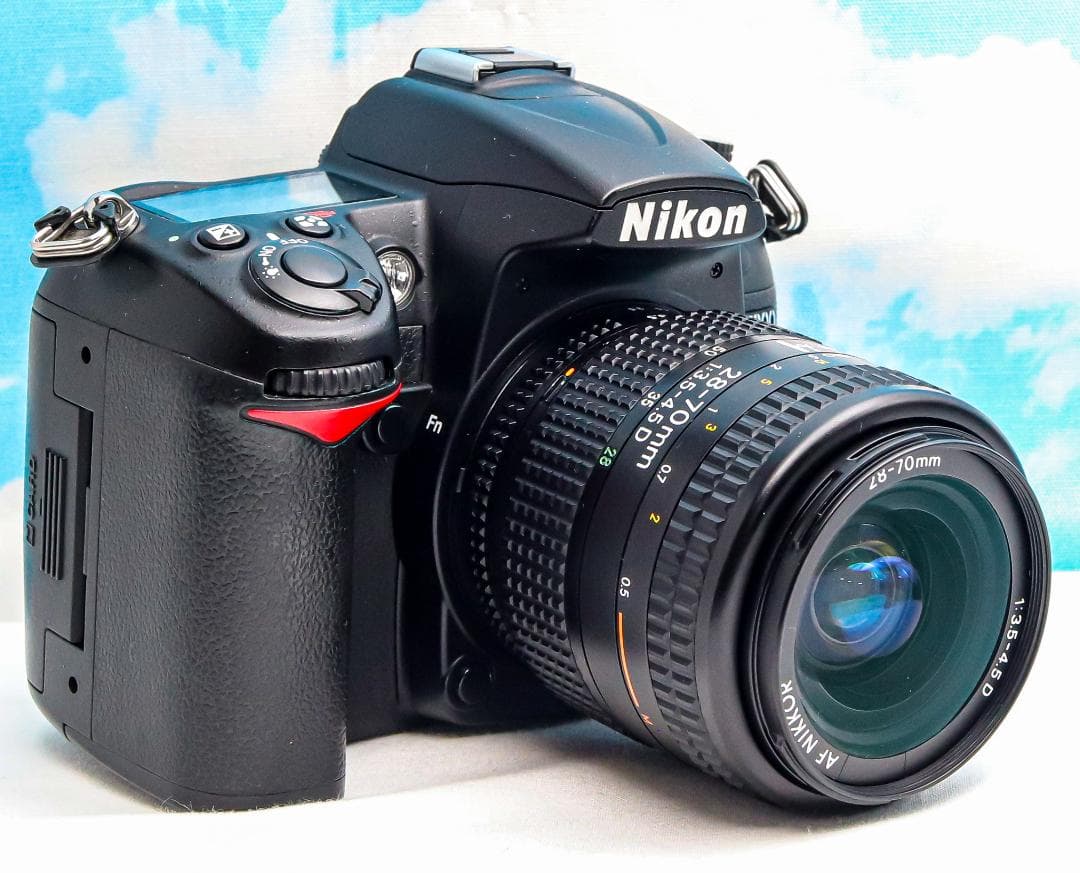 ニコン Nikon D7000⭐️望遠レンズ付⭐️スマホ転送⭐️一眼レフカメラ