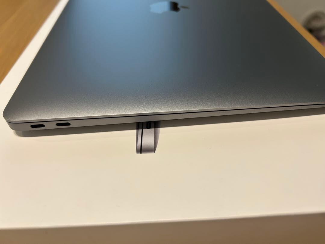 ソリエフ】Apple MacBook Air M1 13インチA2337