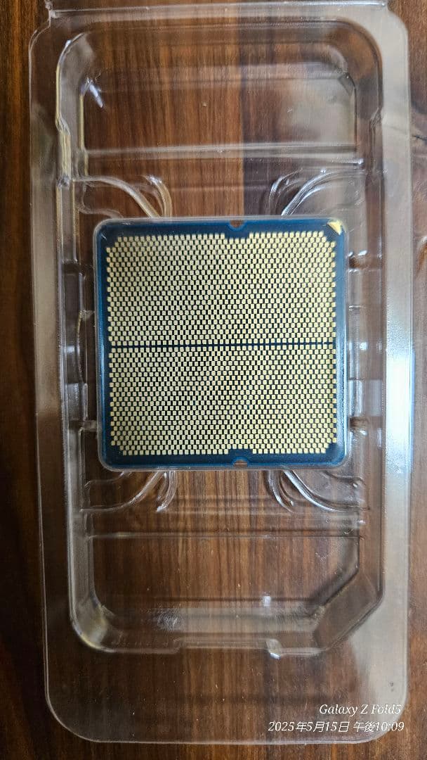 新品 国内正規品 AMD Ryzen 7 9800X3D 動作保証