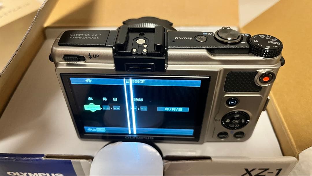 OLYMPUS デジタルカメラ XZ-1 プレミアムキット