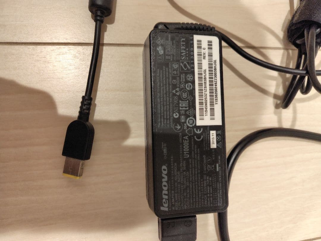 ミニPC Lenovo ThinkCentre M720q i5-8500T