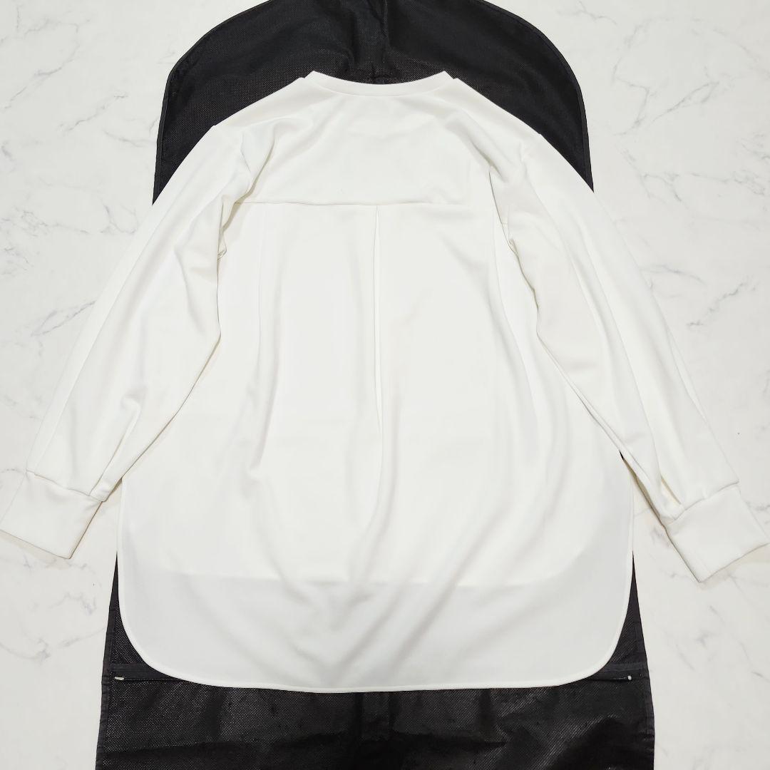 タグ付き/25年モデル☆ビアズリー　Tブラウス　ストレッチ　サイドスリット　1