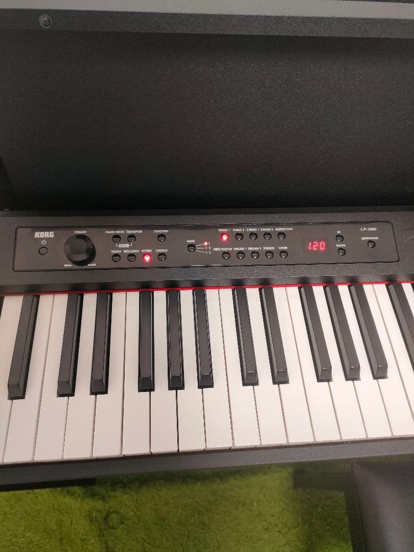 美品　KORG　電子ピアノ　LP-380 88鍵盤　　高低自在椅子　取扱説明書