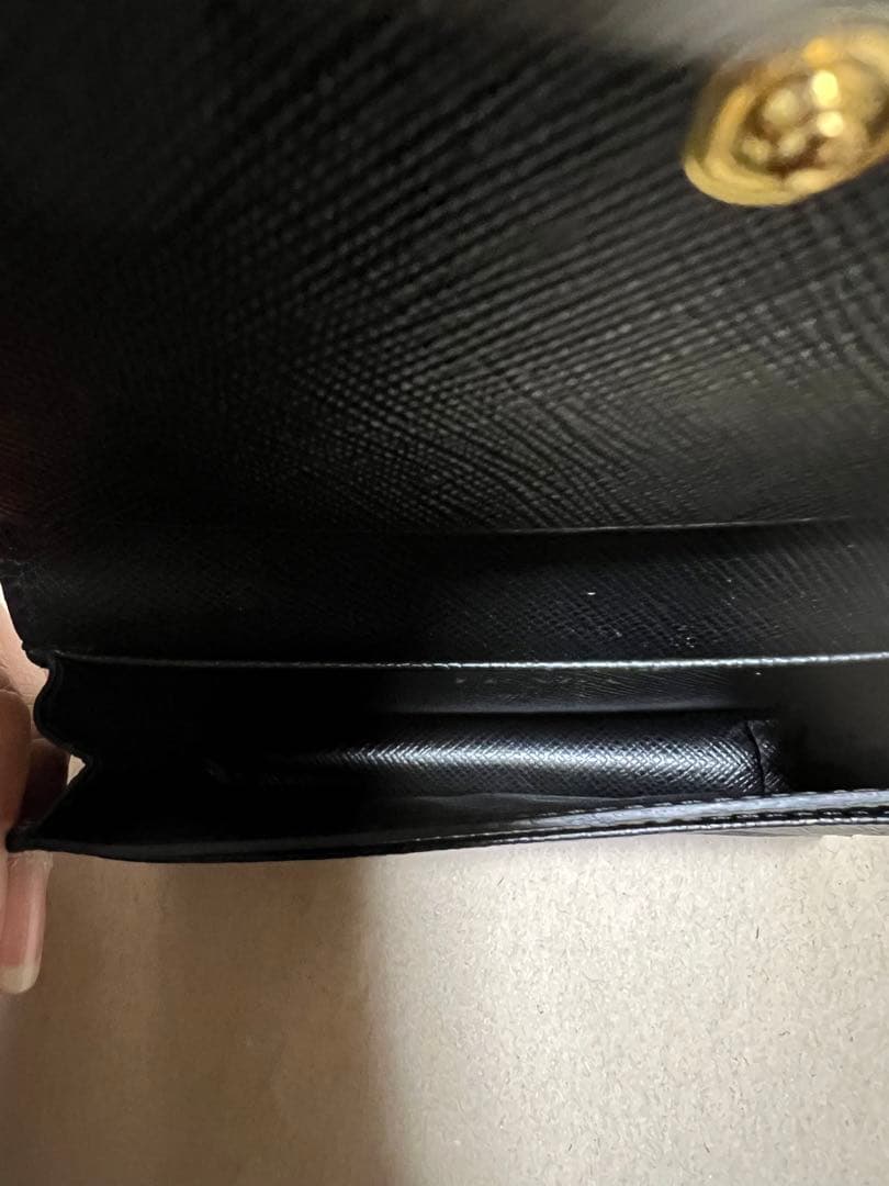 サ*イ様 PRADA 黒レザー 名刺入れ
