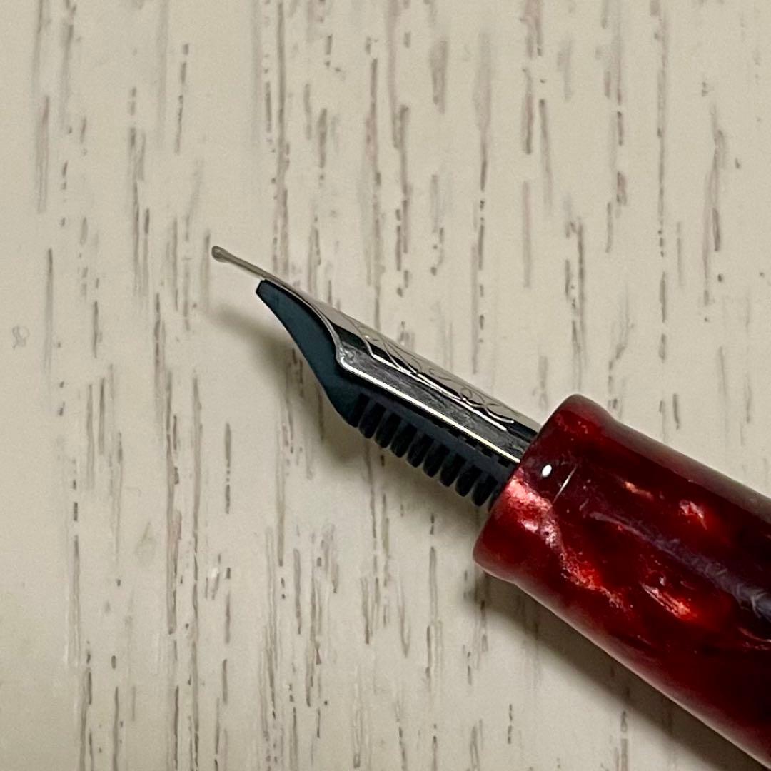 美品 DELTA デルタ 万年筆 ビンテージコレクション レッド　字幅 F