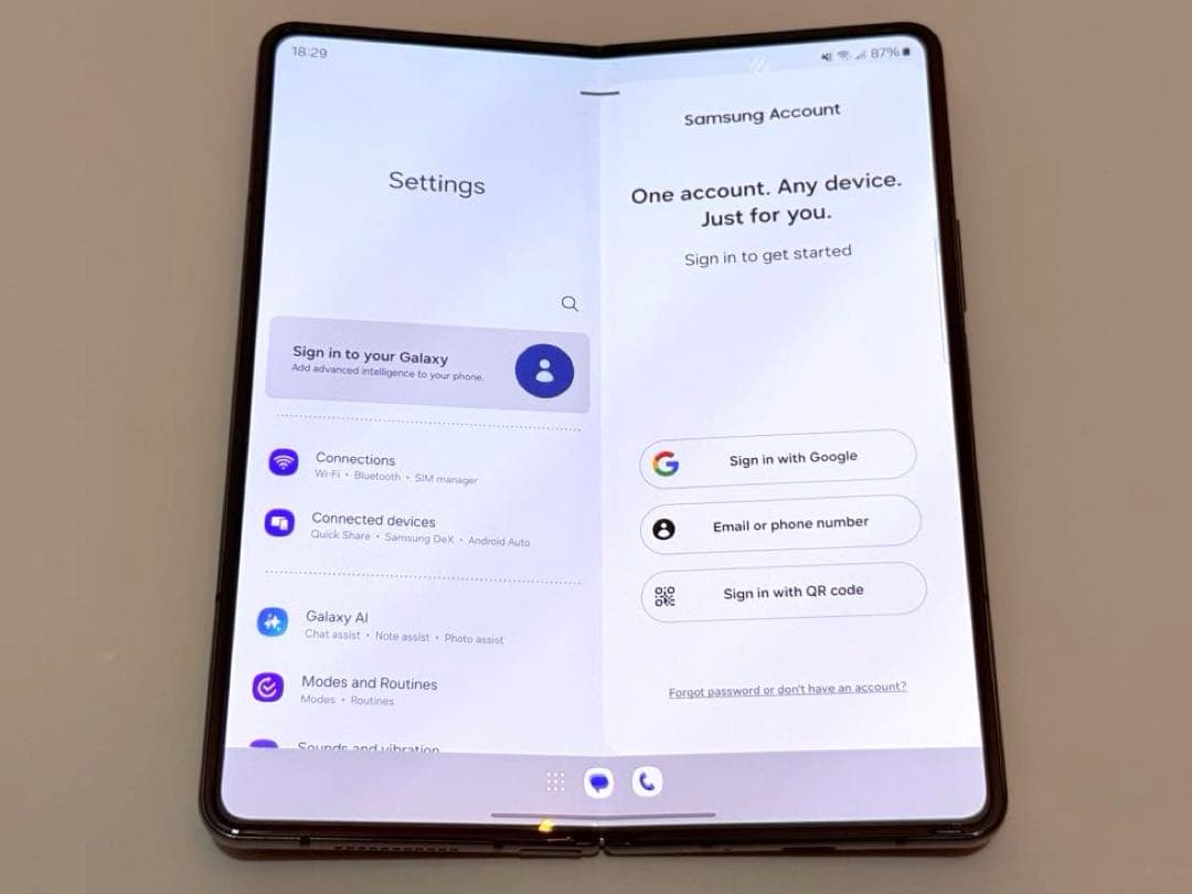 Galaxy Z Fold4 512GB SIMフリー 難あり 米国版
