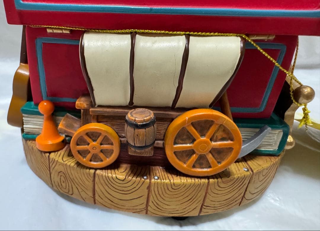 ディズニーストア トイストーリー2 オルゴール付きスノーグローブ