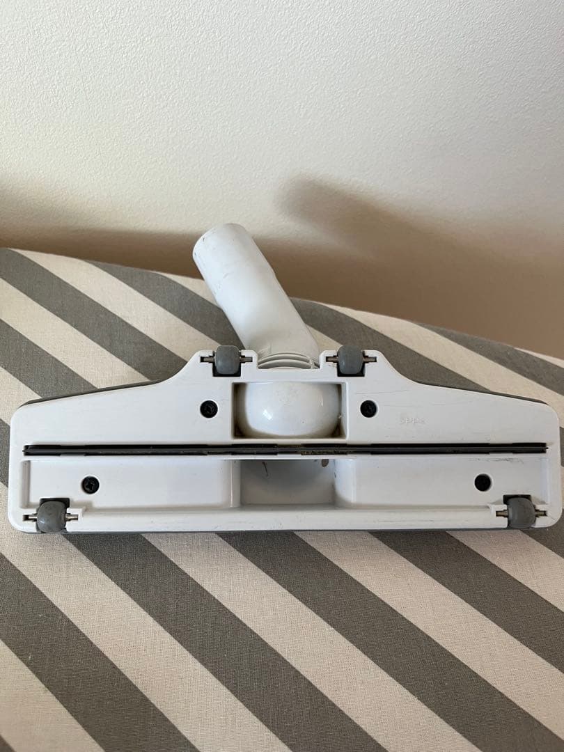 マキタ コードレス掃除機 CL107FDSHW