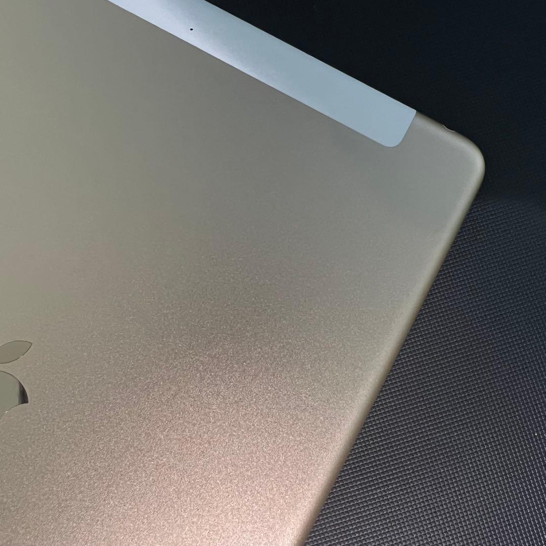 【美品】iPad 第5世代 128GB Wifi+Cellular版 ゴールド