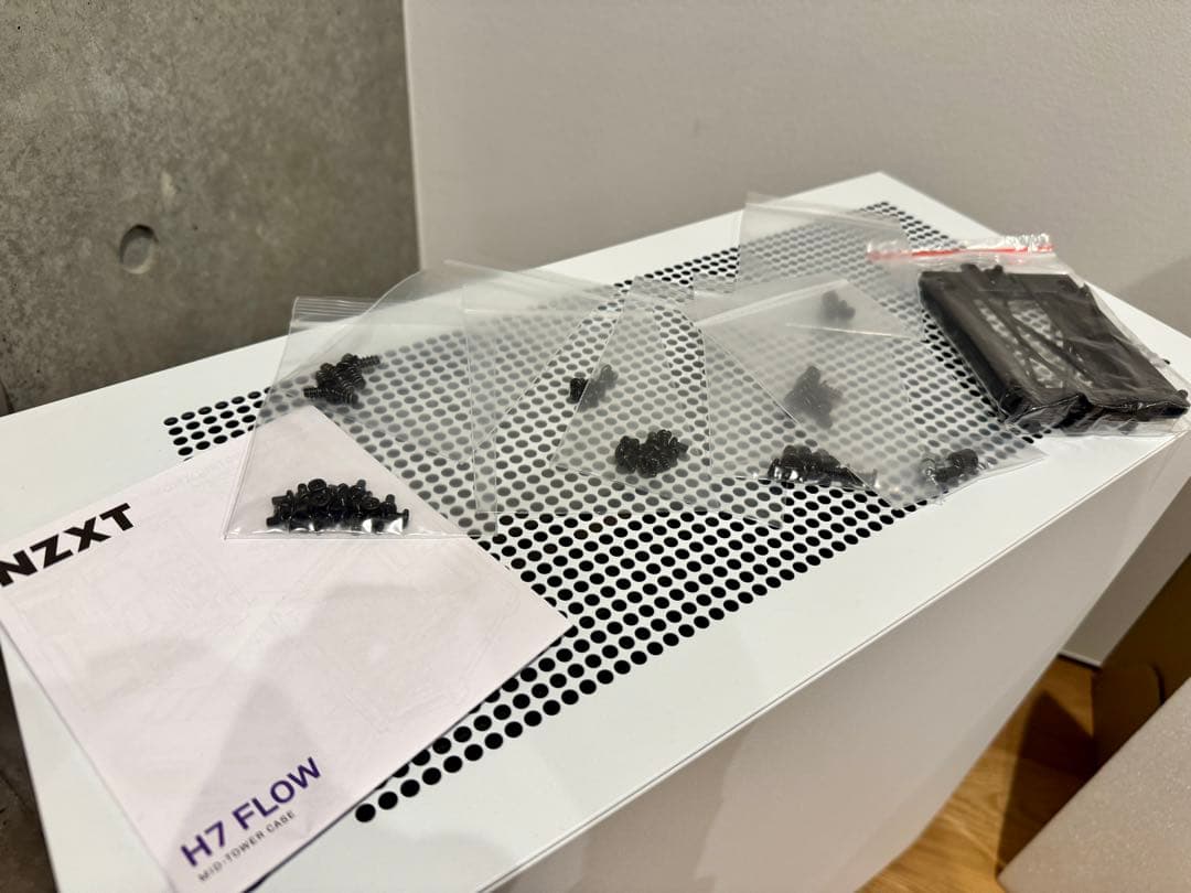 NZXT H7 FLOW ATX PCケース