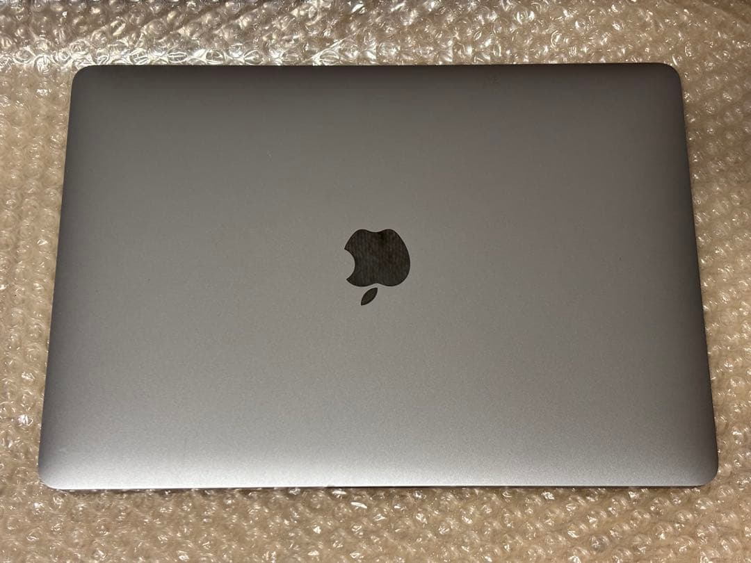 MacBook Pro 13インチ　A1989 16GB i7 256GB