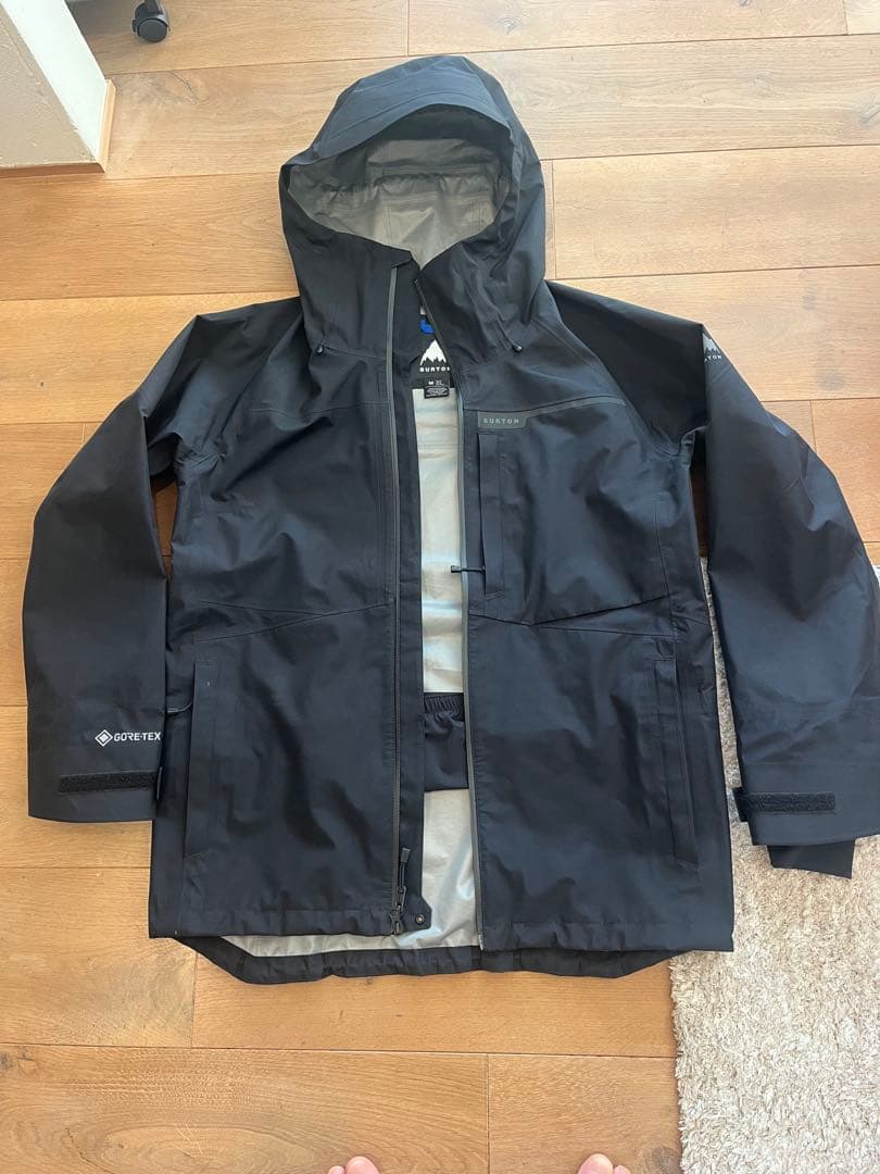 バートン　2024スノーボードウェアMサイズ上下セット