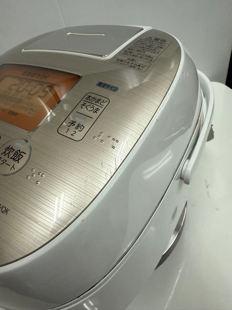 TOSHIBA 真空圧力IH炊飯器 RC-10VQK