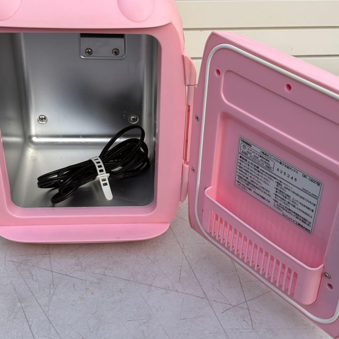 ハローキティ　冷温ボックス