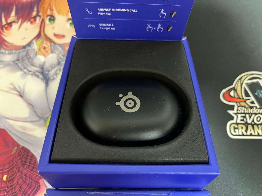 ヘッドホン SteelSeries Arctis GameBuds