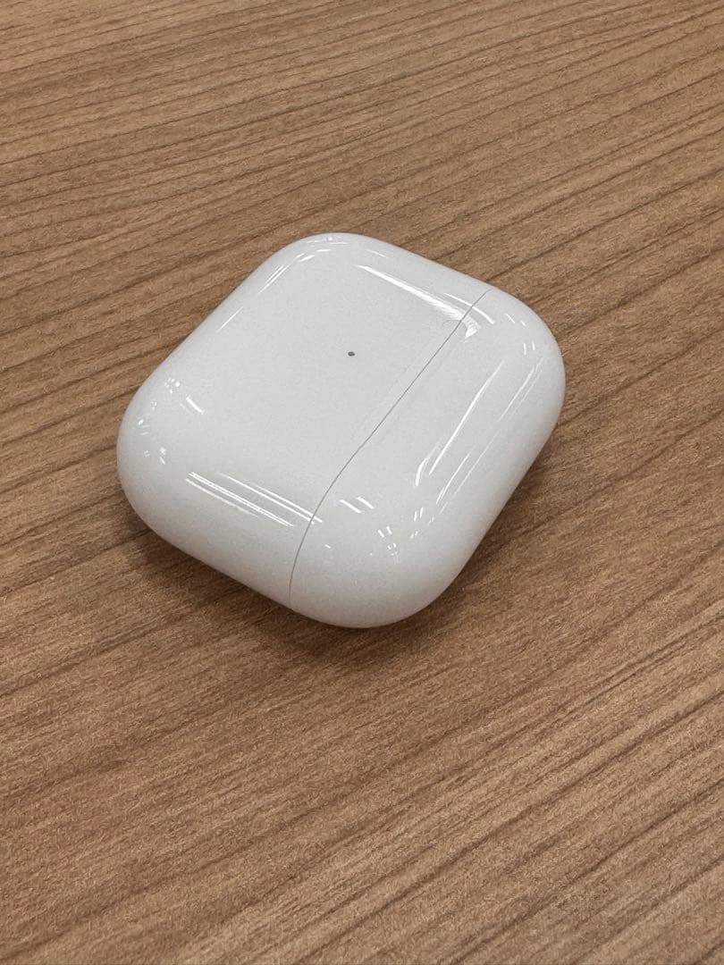 Apple AirPods 第3世代 A2564｜美品・保護ケース付き・動作良好